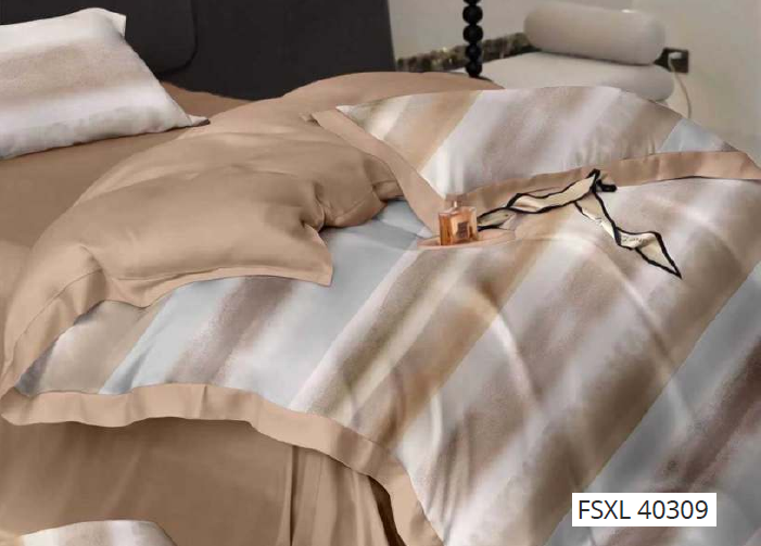 Four Seasons XL Double Duvet Cover