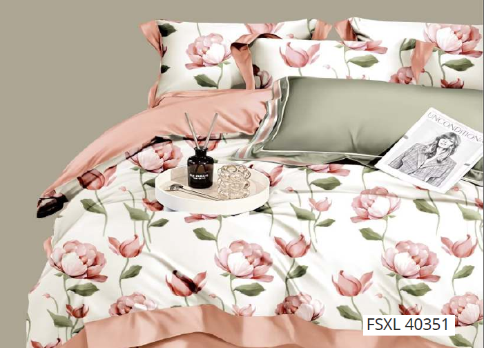Four Seasons XL Double Duvet Cover