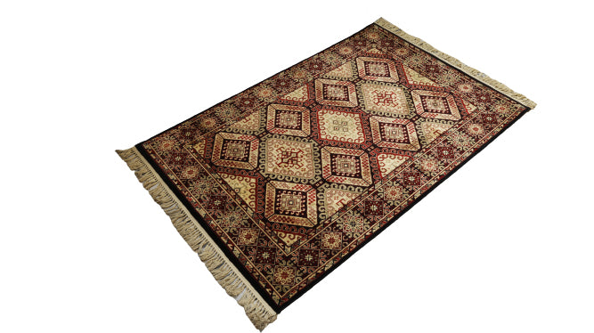 Rugs ( Marron/Black ) Traditional Synthetic Carpet - Jagdish Store Online