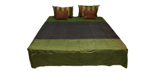 Linb Kantha Double Bedcover with 2 Pillow Covers and 2 Cushion Covers