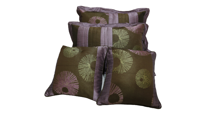 Viscose Jaguar Double Bedcover with 2 Pillow Covers and 2 Cushion Covers