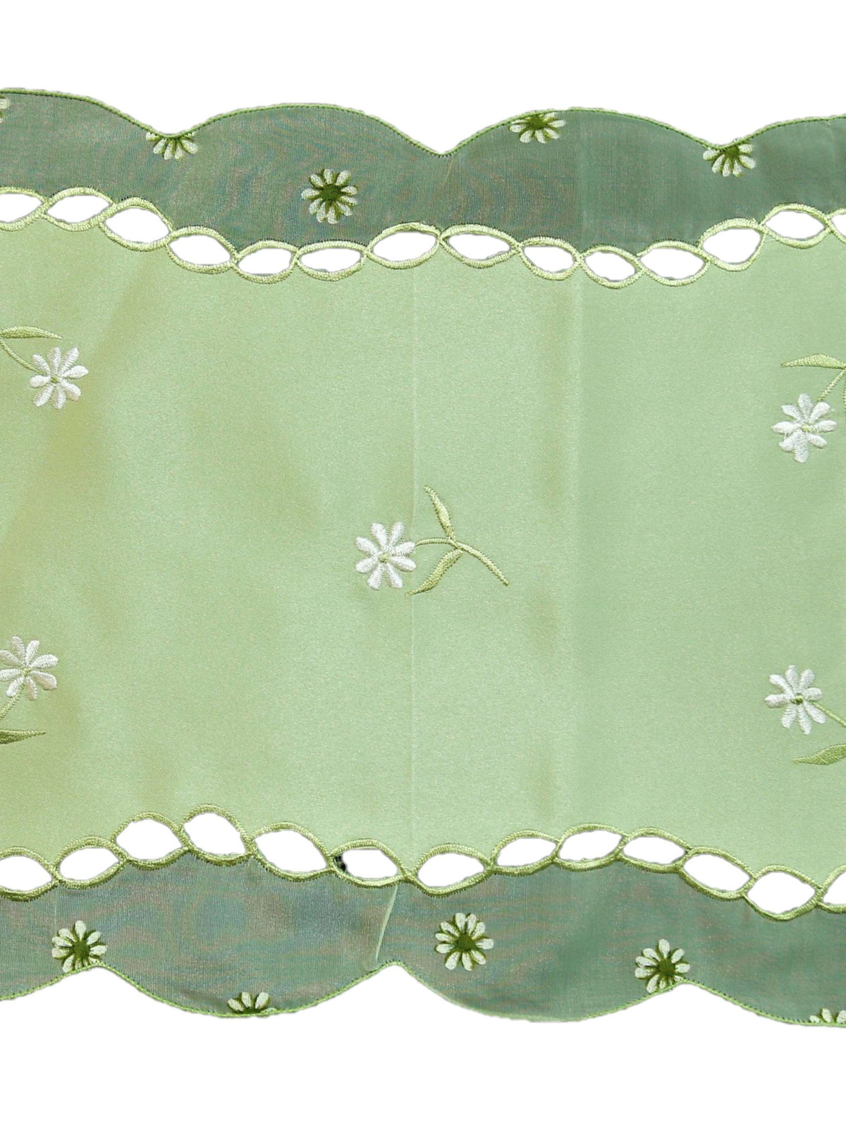 Green embroidered polyester table mat set of 7 with runner 12x18 inch