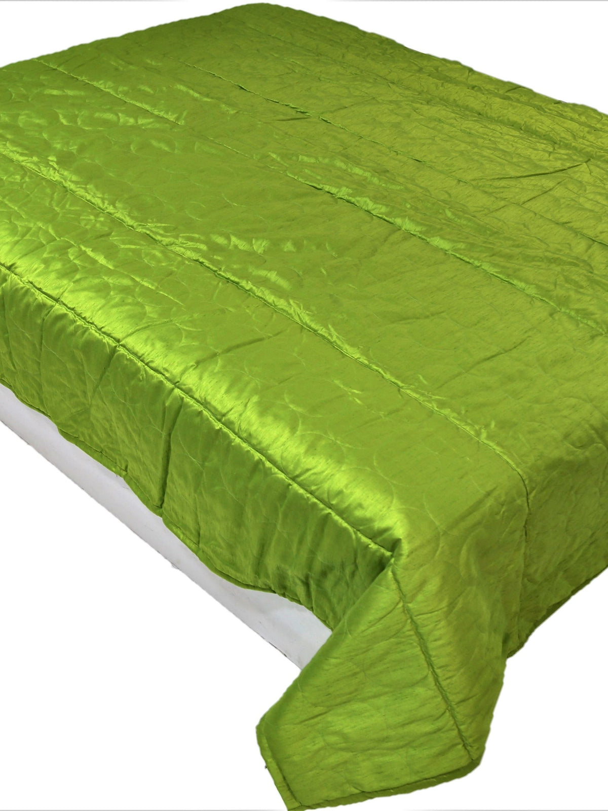Green Plain Quilt front view