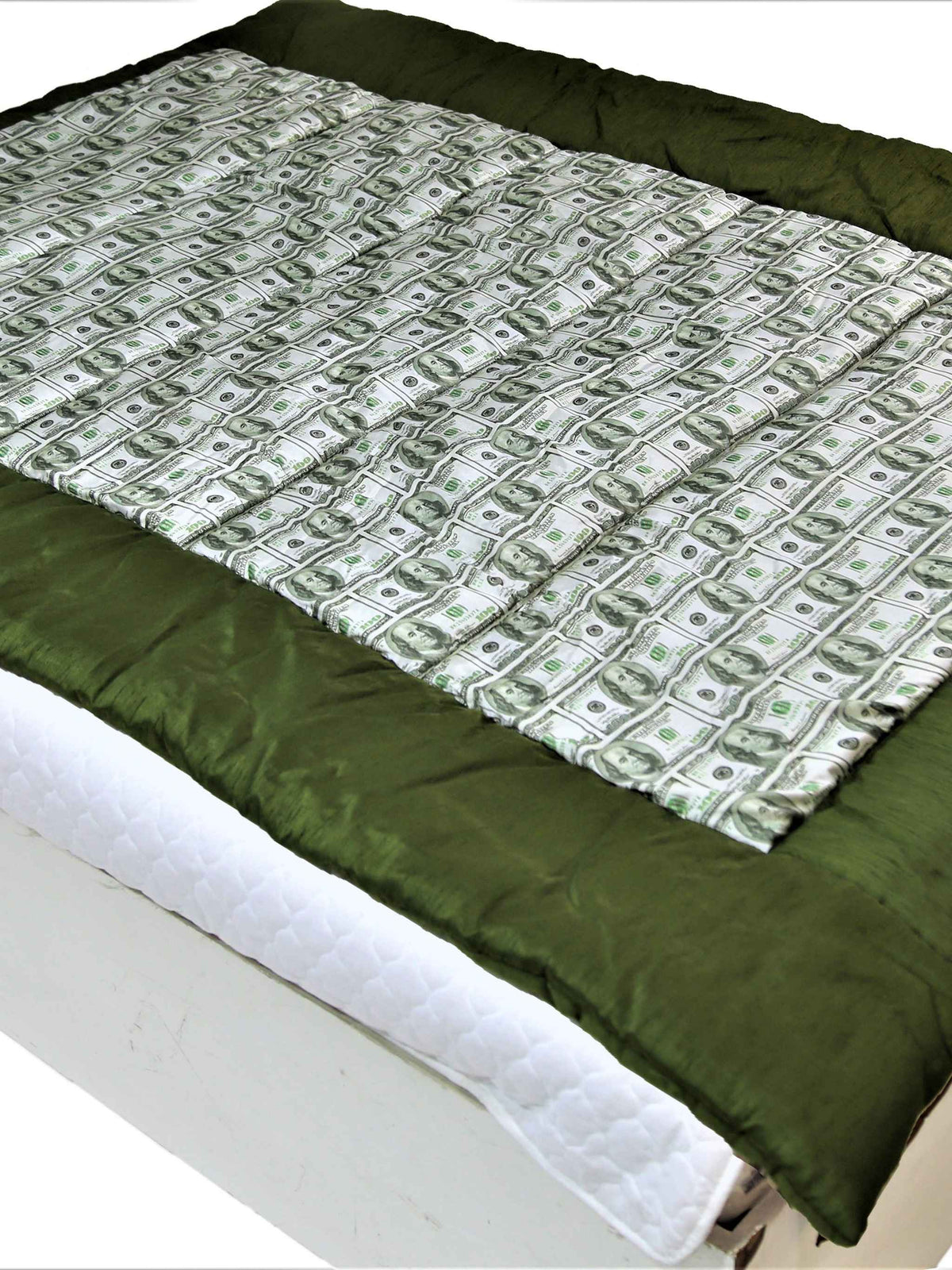 Cream Printed Polyester Quilt front view