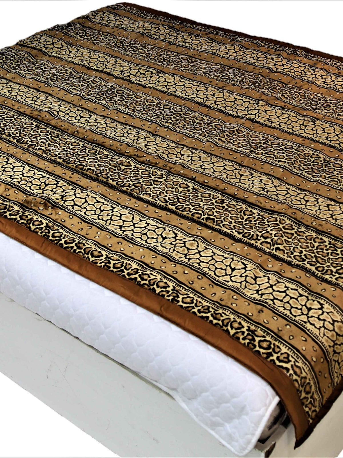 Brown and gold blanket-weight single bed quilt with leopard-inspired print