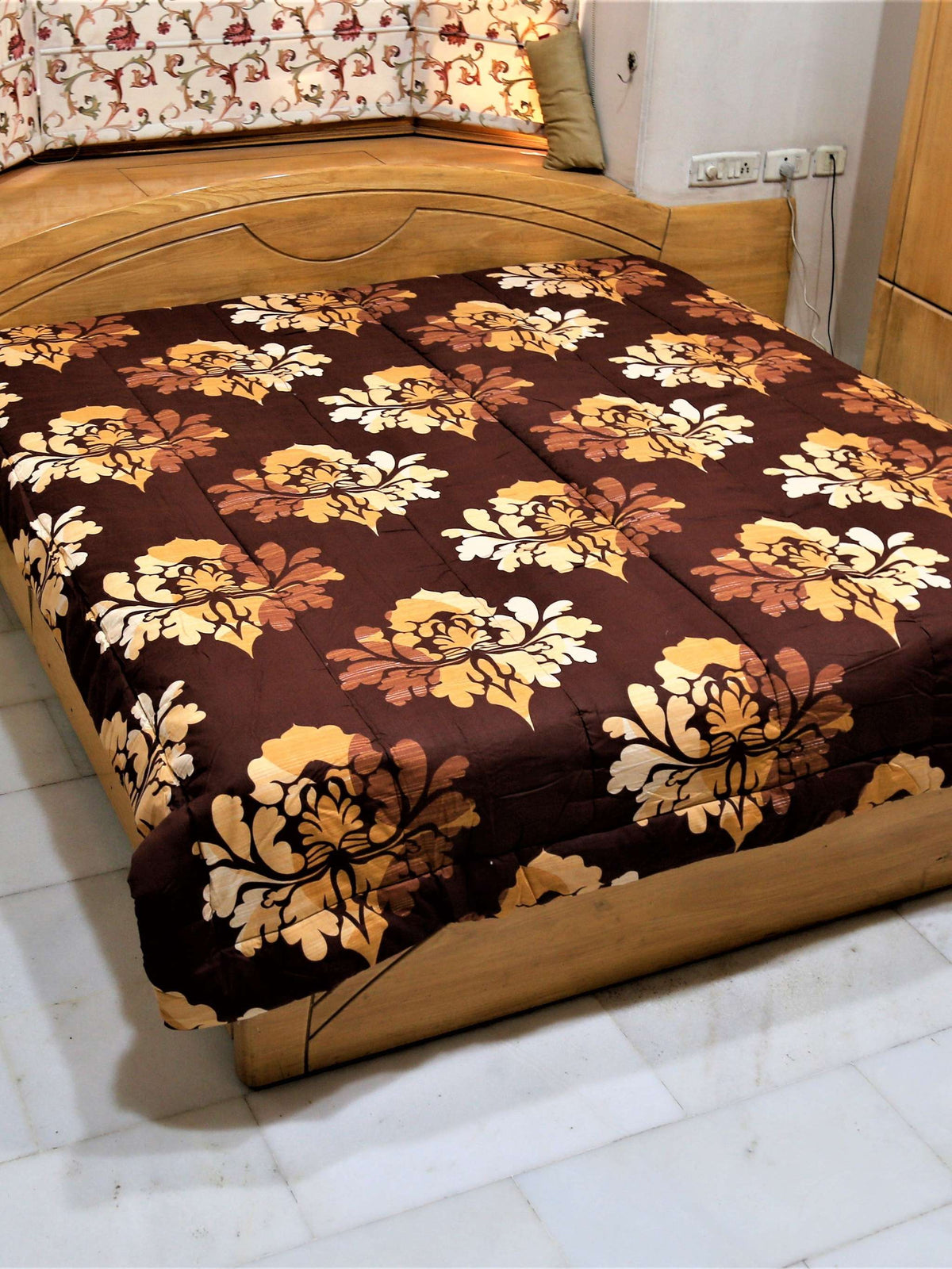Beige Printed Cotton AC Quilt front view
