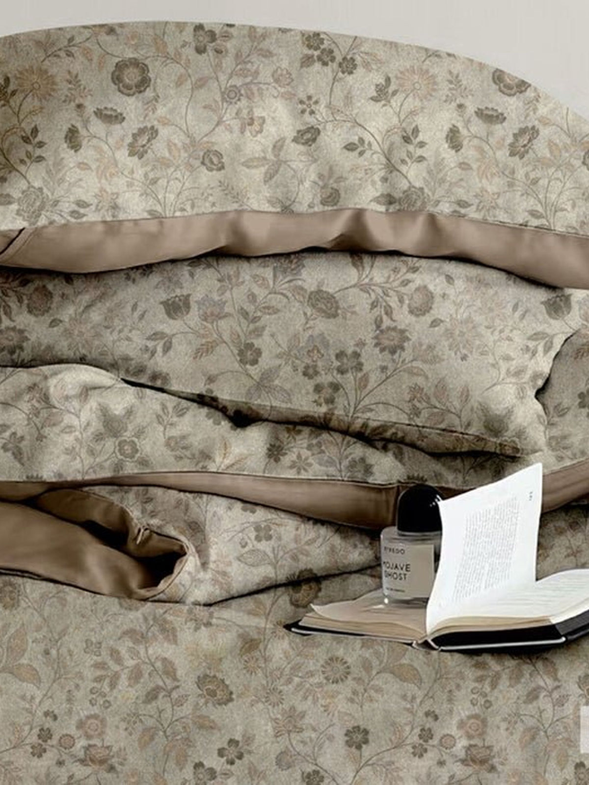 Stone beige tonal floral with taupe satin border, Four Seasons 350TC FSXL 40446