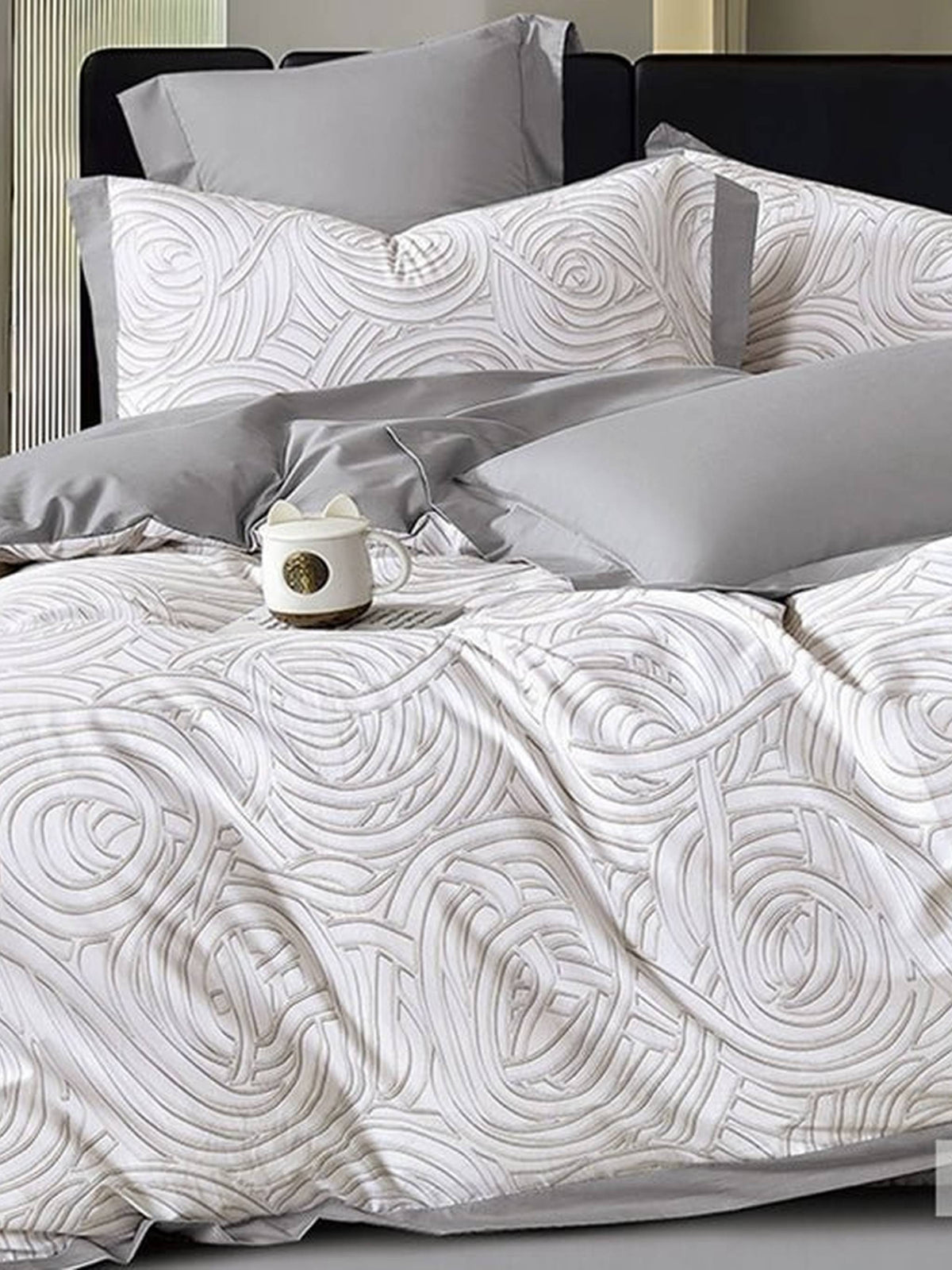 White on white swirling rose jacquard bedding, Four Seasons 350TC FSXL 40476