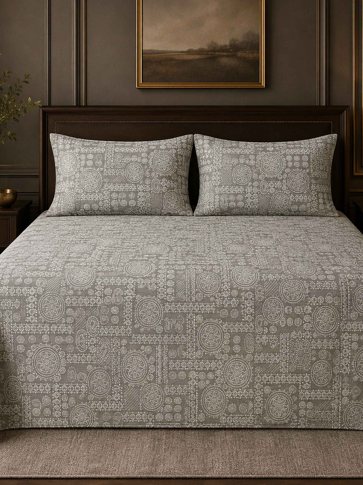 Bandhani grey traditional printed cotton bedcover set with pillow covers