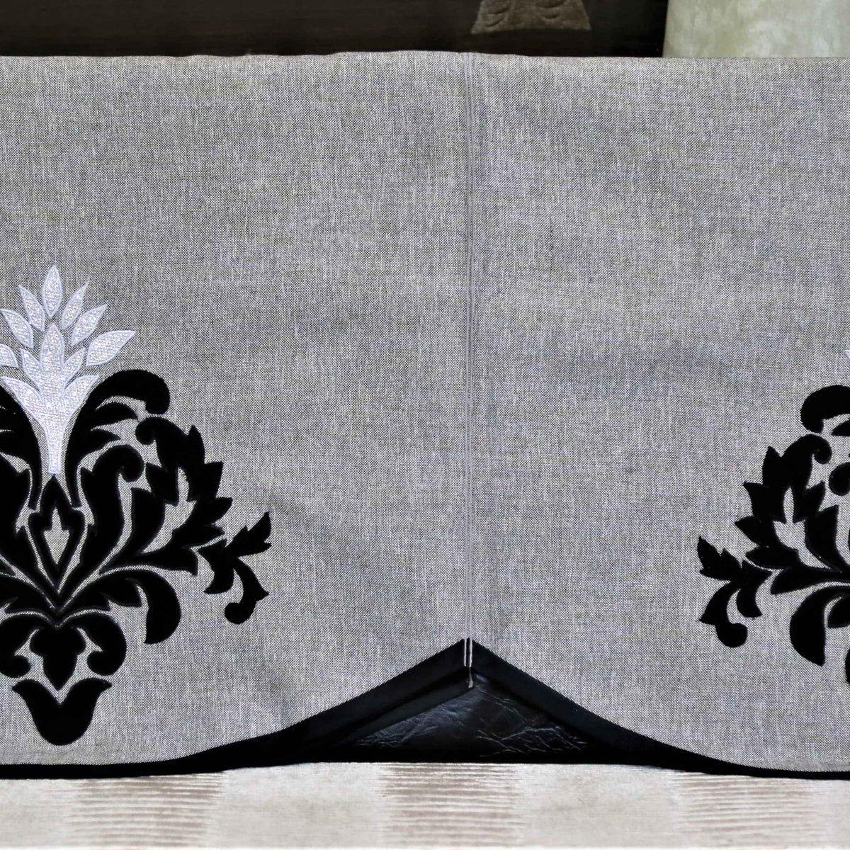 Black Polyester Sofa Back 23x25 inch front view