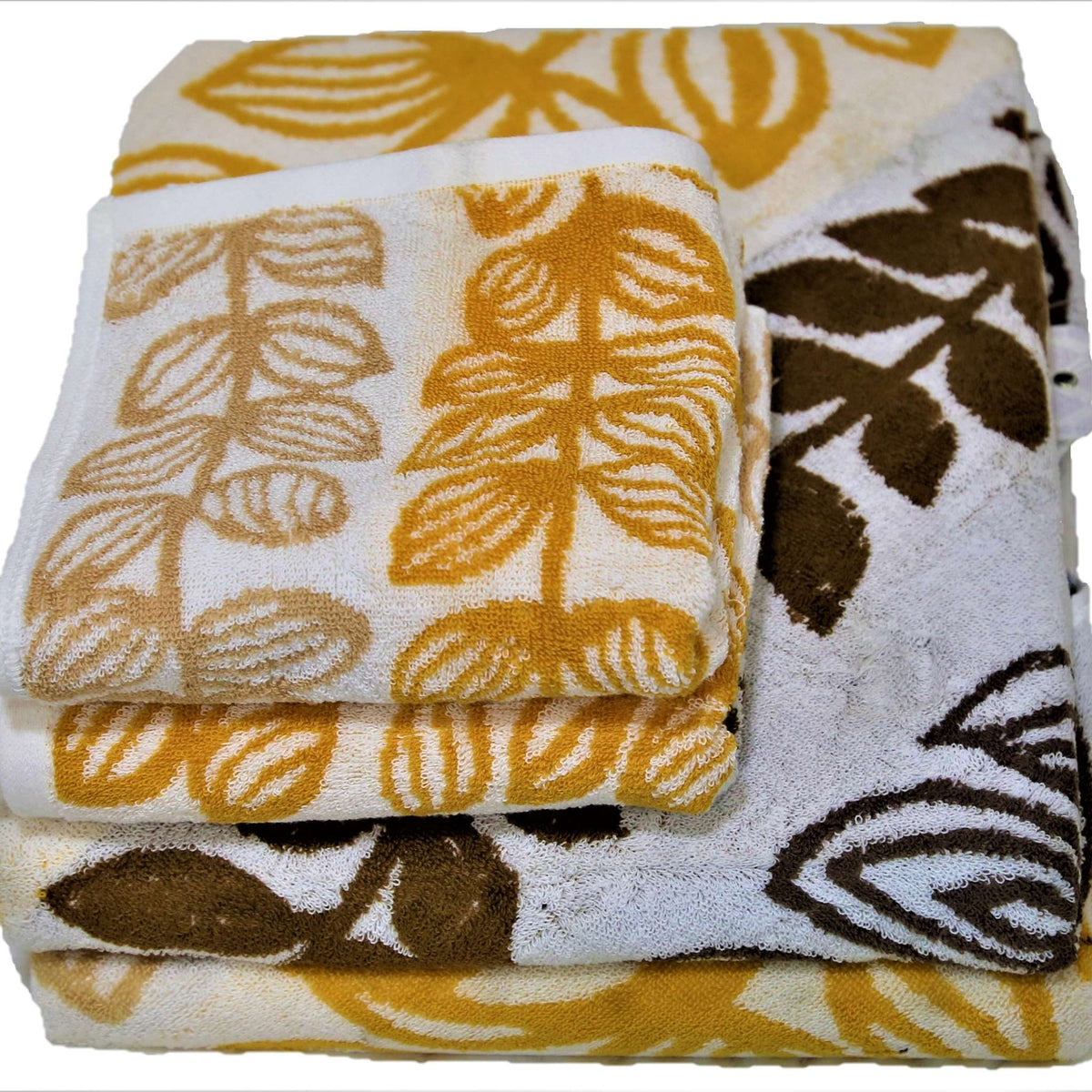 Black Printed Cotton Towel Set front view