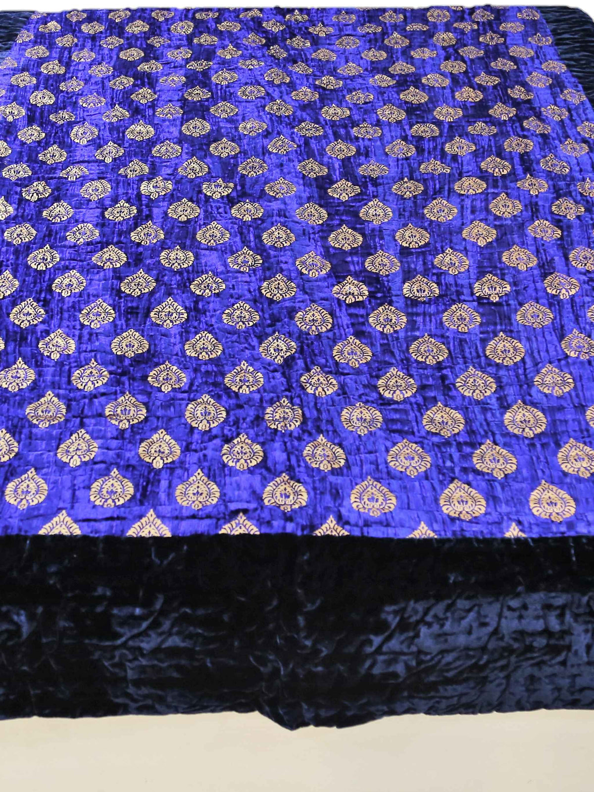 Blue Foil Printed Chenille Quilt front view