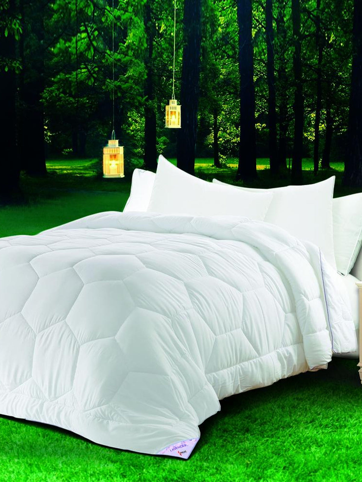 White Quilt front view