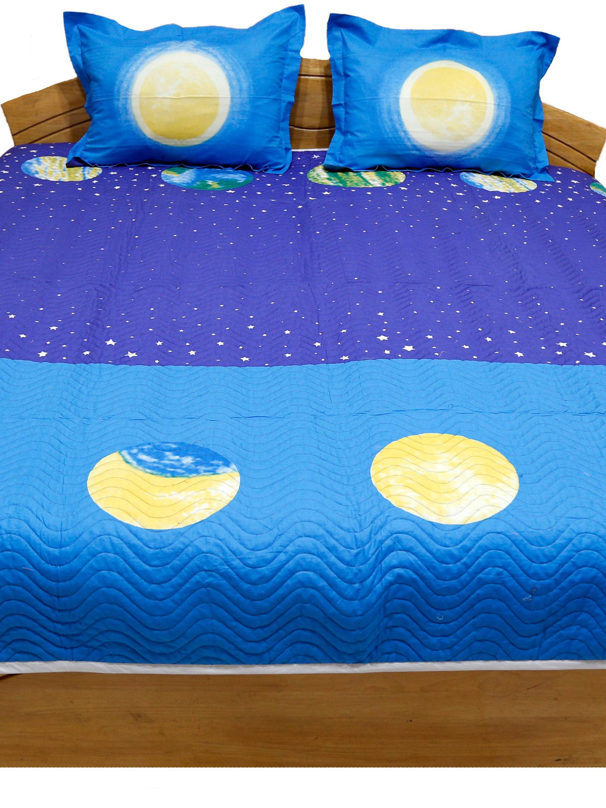 Blue moon and planet print children's quilted bedcover with two pillow covers