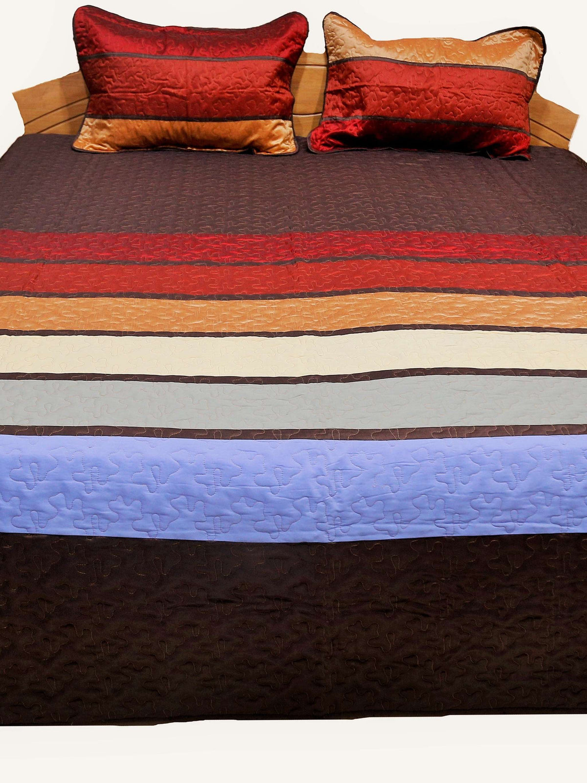 Beige Water Filling Stitch Bedcover front view