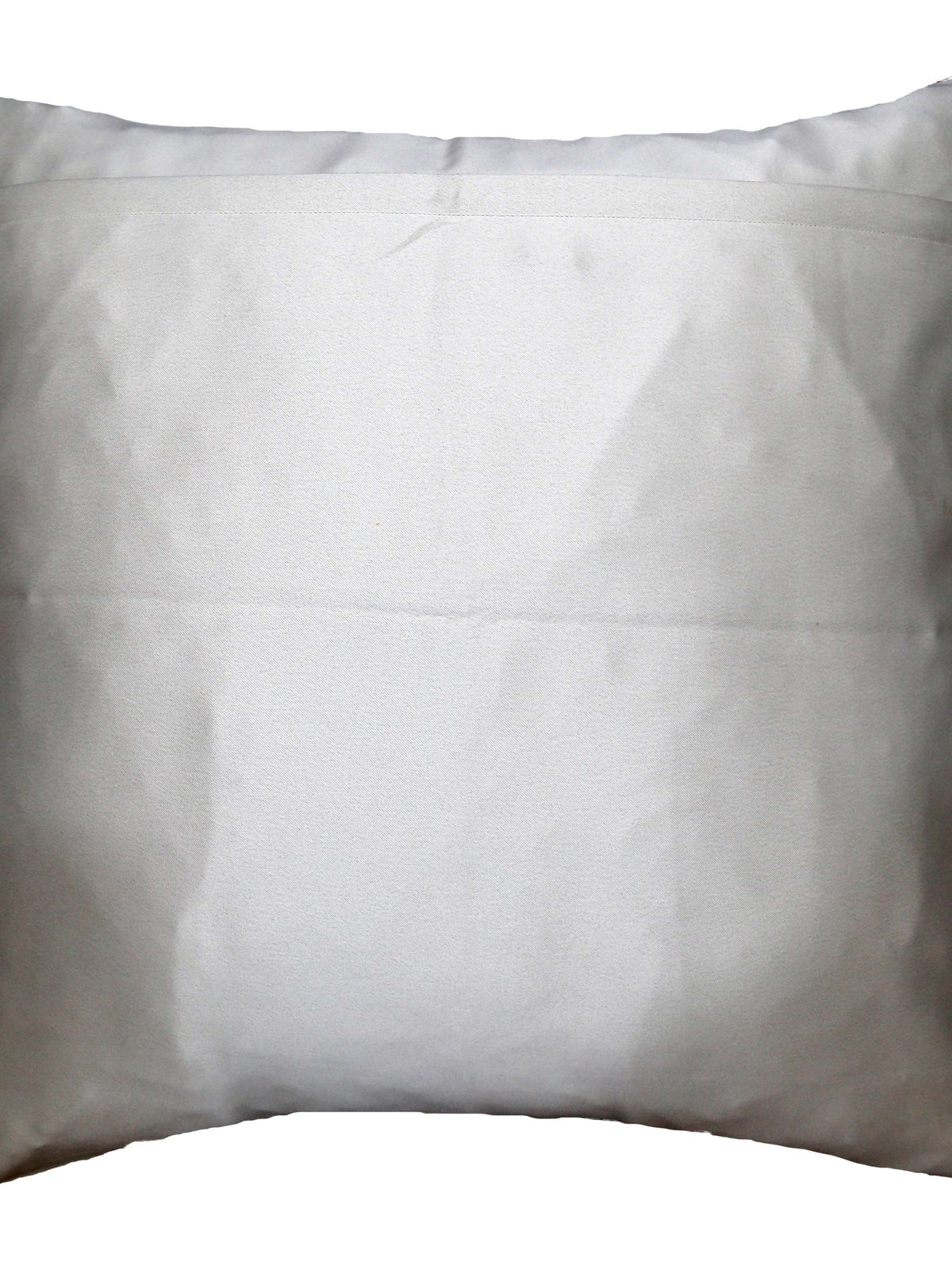 Plain off-white reverse with concealed zip