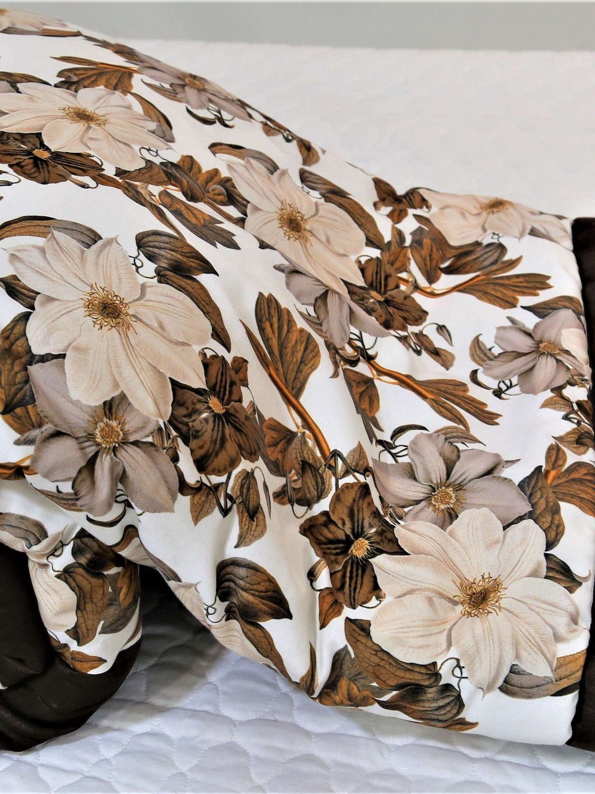 Beige Polycotton Quilt front view