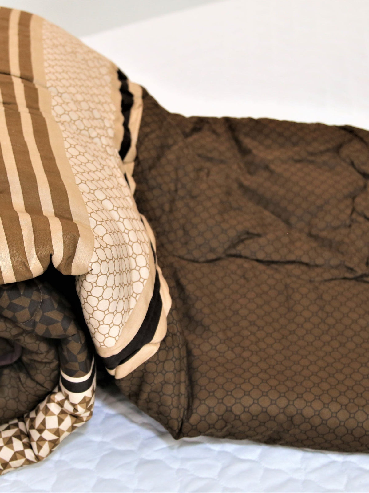 Printed(Beige/Brown) Cotton Quilt (60x90 Inch)-300 GSM - Jagdish Store Online Since 1965