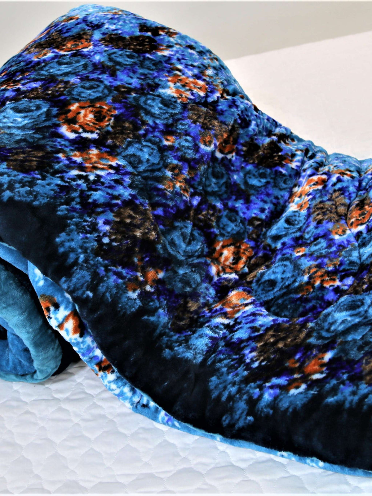 Blue Printed Quilt front view