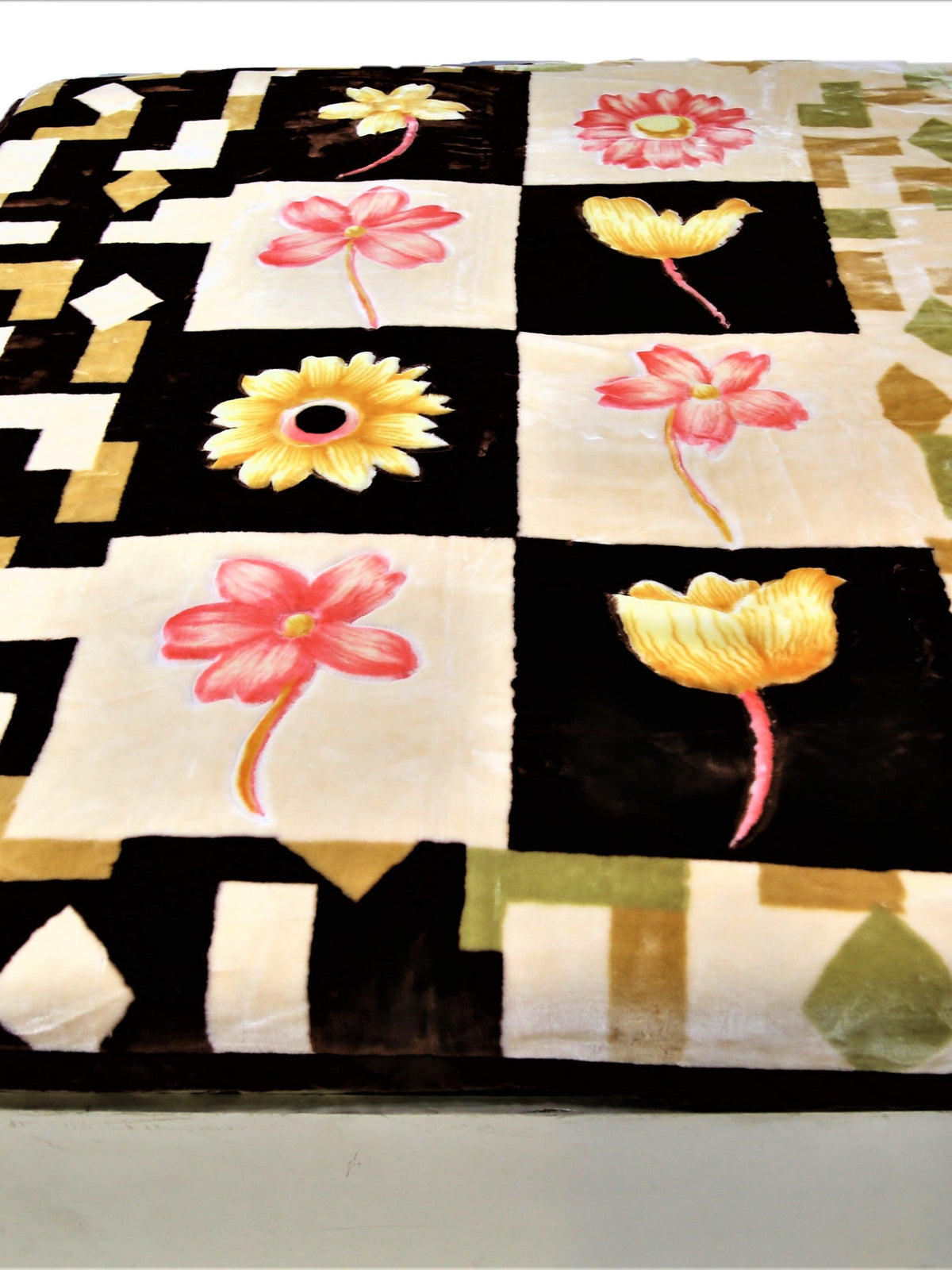 Double Print (Gold/Cream/Brown)Blanket(60 X 90 Inch)-Polyester(3.44 Kg) - Jagdish Store Online Since 1965
