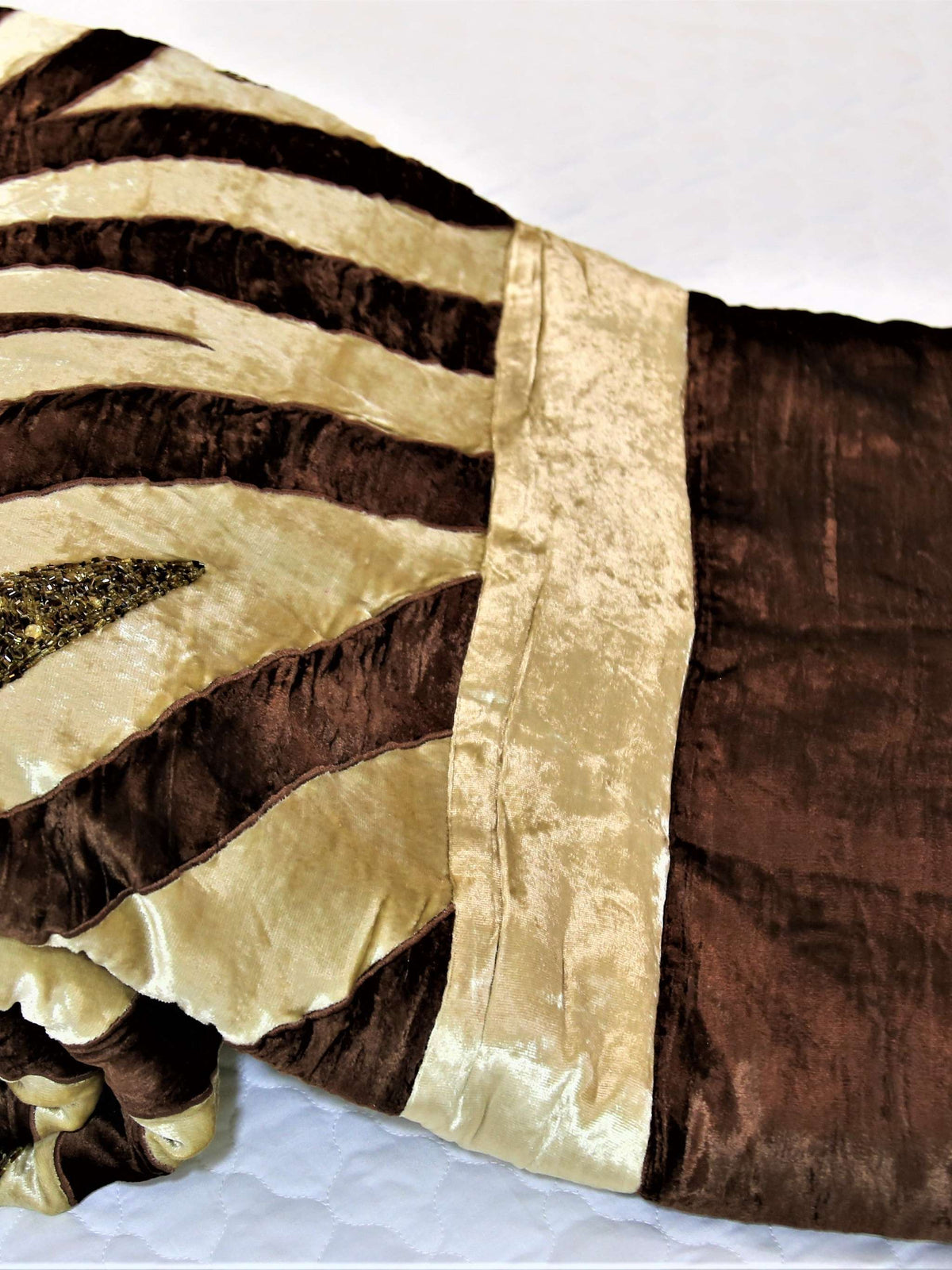 Beads Work(Brown/Beige) Chenille Quilt (60x90 Inch)-250 GSM - Jagdish Store Online Since 1965