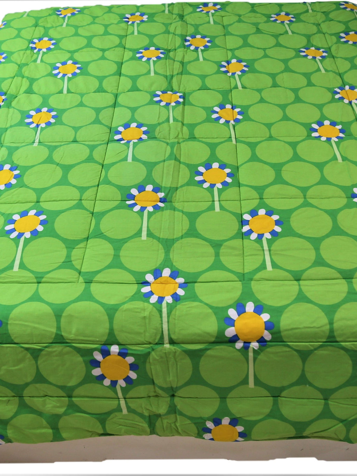 Green Printed Cotton AC Quilt front view
