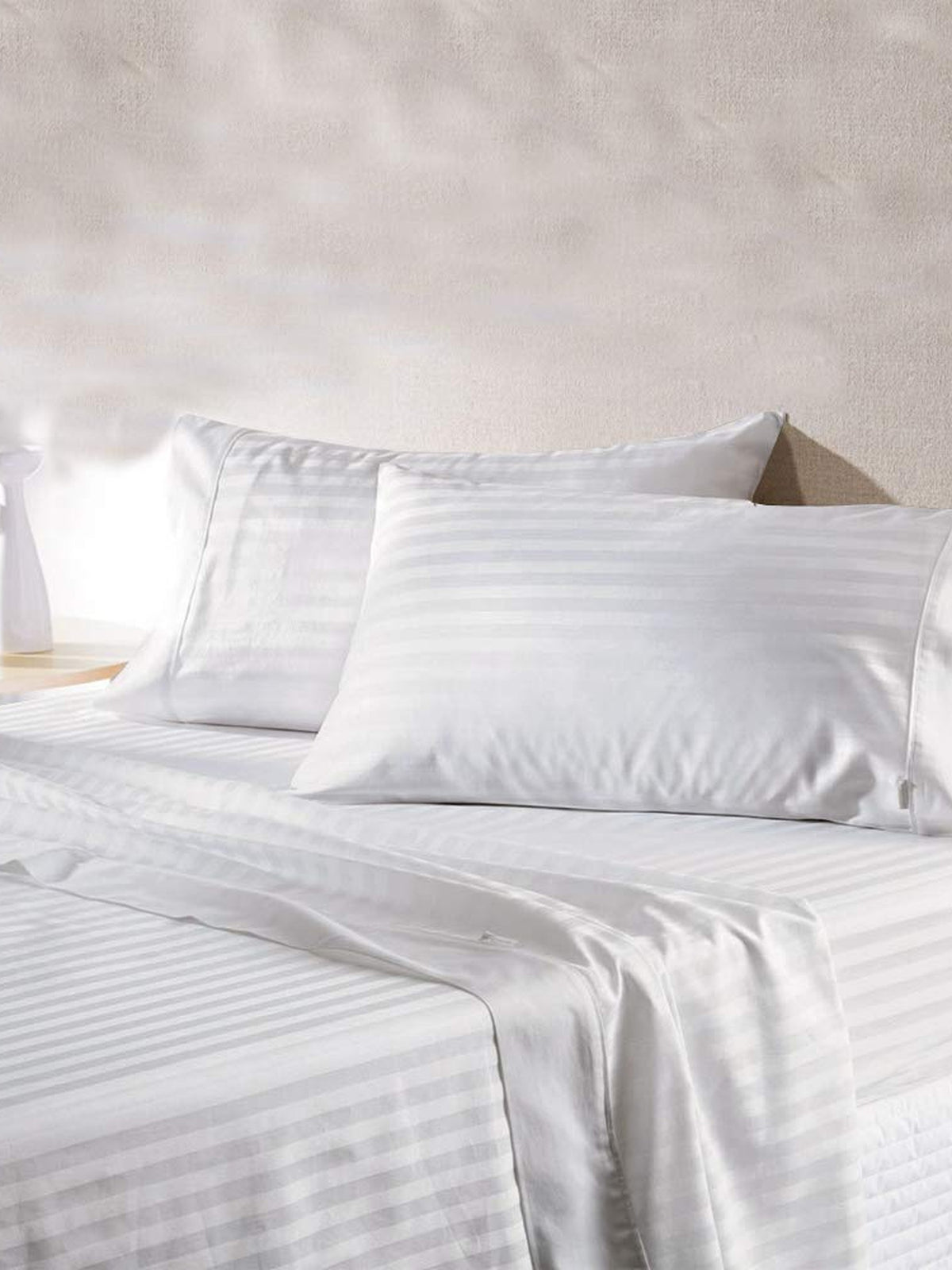 Solid White(60 X 90 Inch) Set -(2 bedsheet+ 2 Pillow Cover) - Jagdish Store Online Since 1965