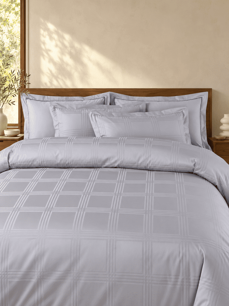 Amalfi Silver Grey Jacquard Duvet Cover 550 TC Cotton King Size