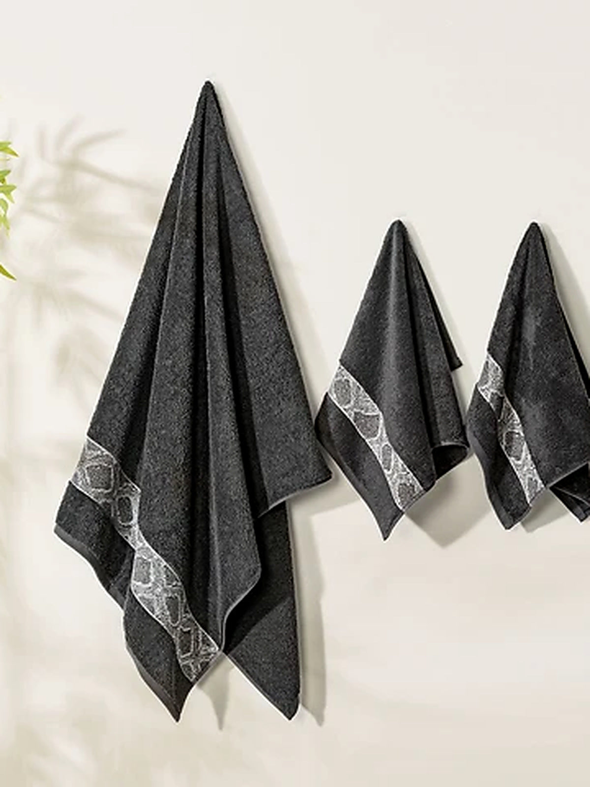 Picasso 3-Piece Towel Set Diamond Border