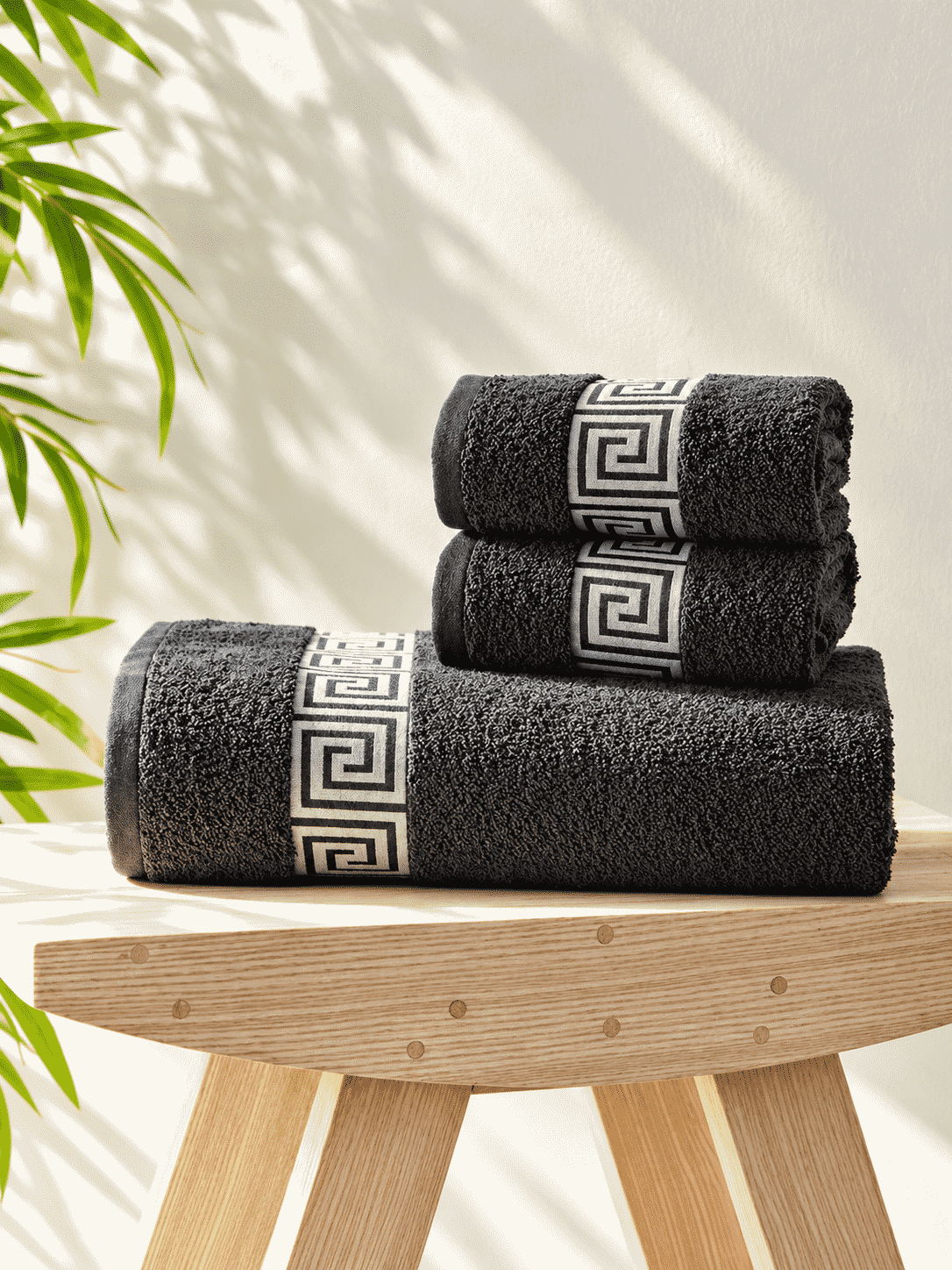 Picasso 3-Piece Towel Set Greek Key Border