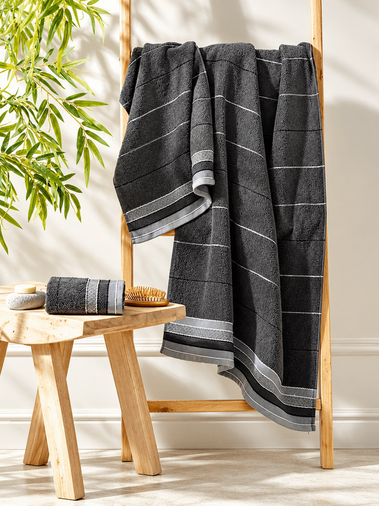 Picasso 3-Piece Towel Set Linear Border