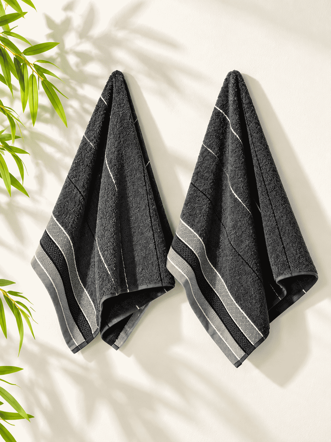 Picasso Hand Towel Linear Border