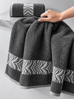 Picasso 3-Piece Towel Set  Herringbone Border