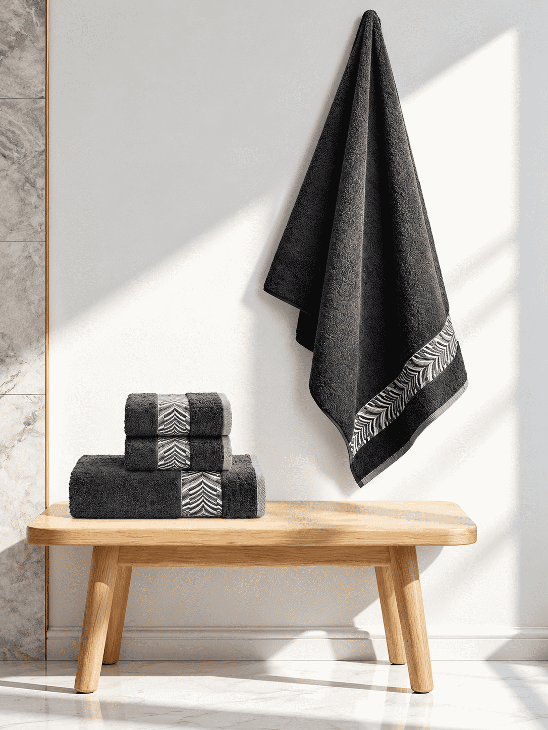 Picasso Bath Towel Herringbone Border