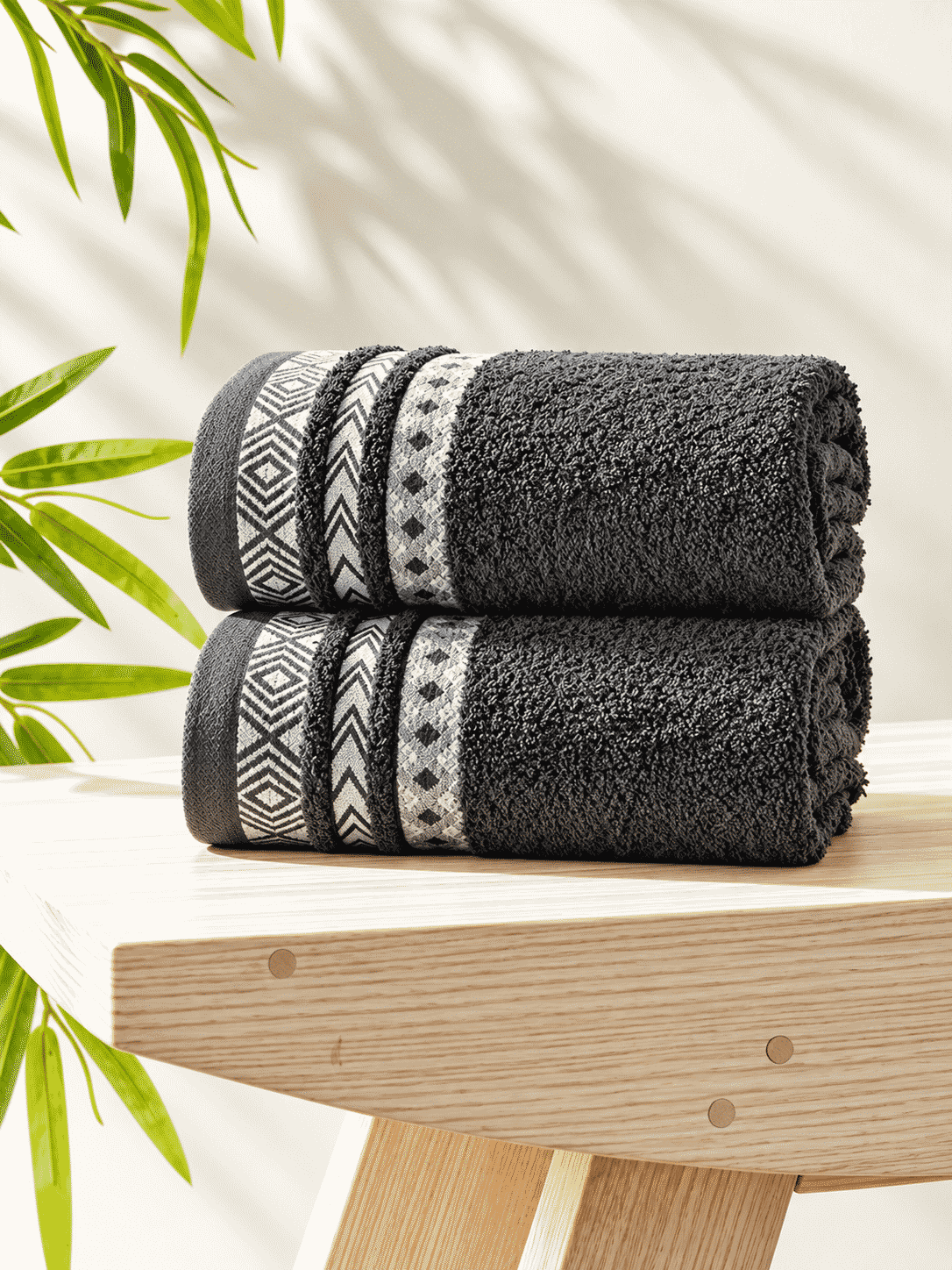 Picasso Hand Towel Tribal Border