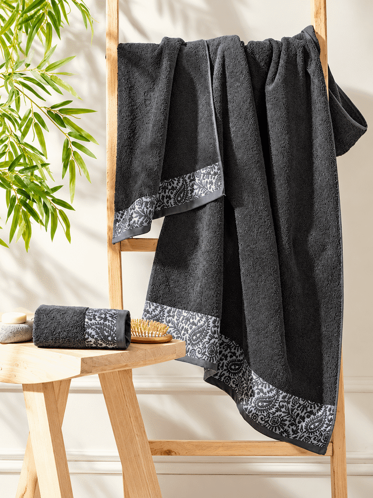 Picasso 3-Piece Towel Set Floral Border