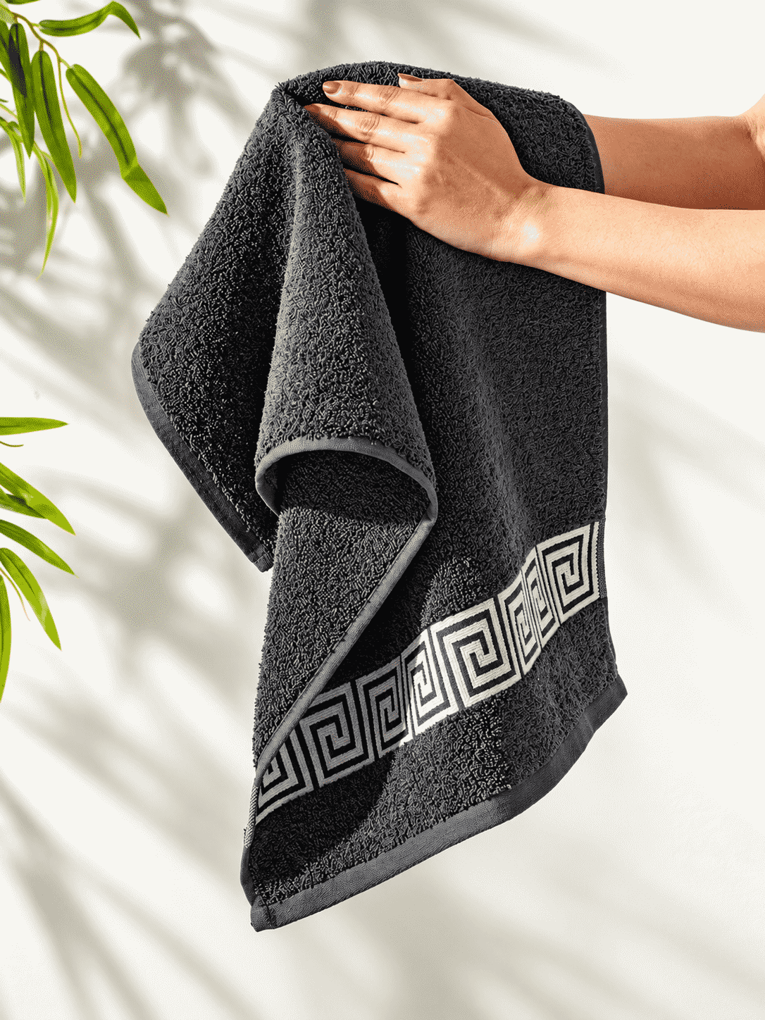 Picasso Hand Towel Greek Key Border