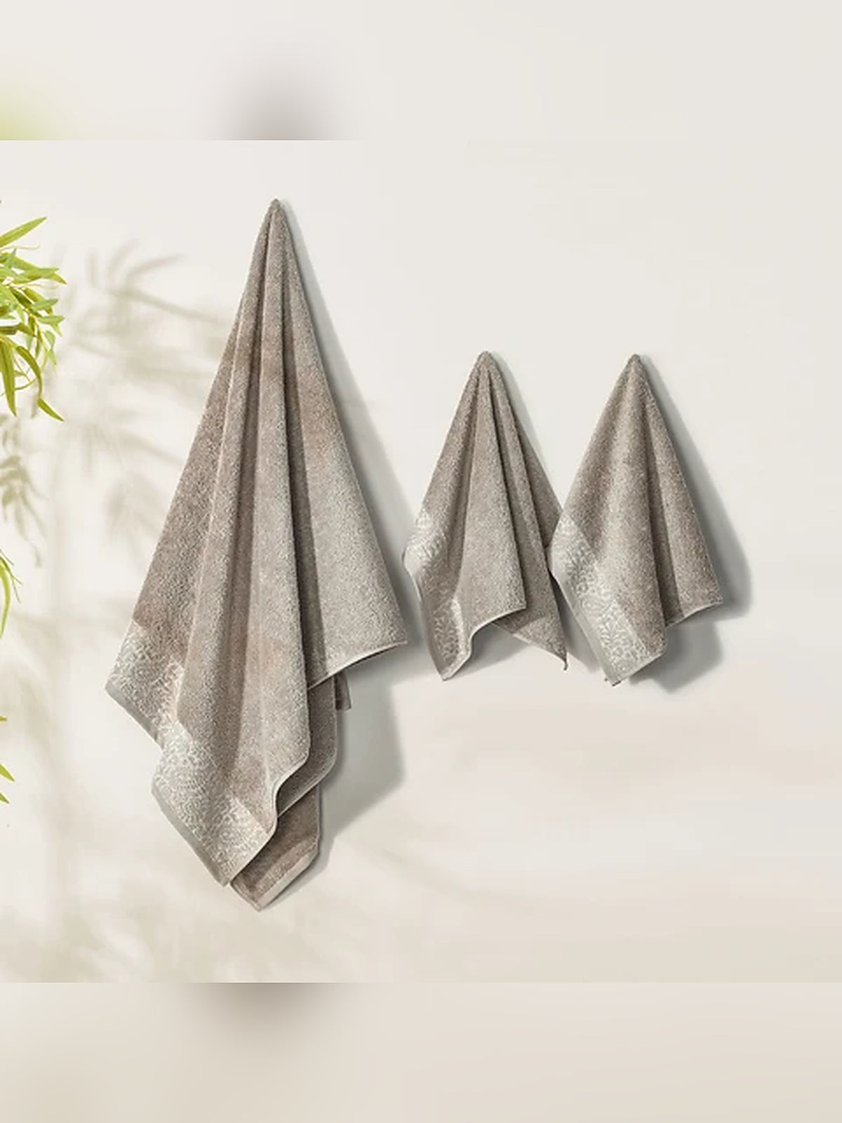Picasso 3-Piece Towel Set Floral Border