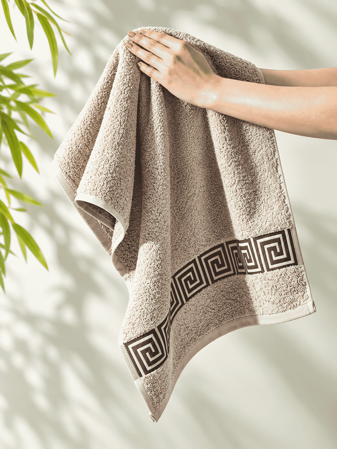 Picasso Hand Towel Greek Key Border