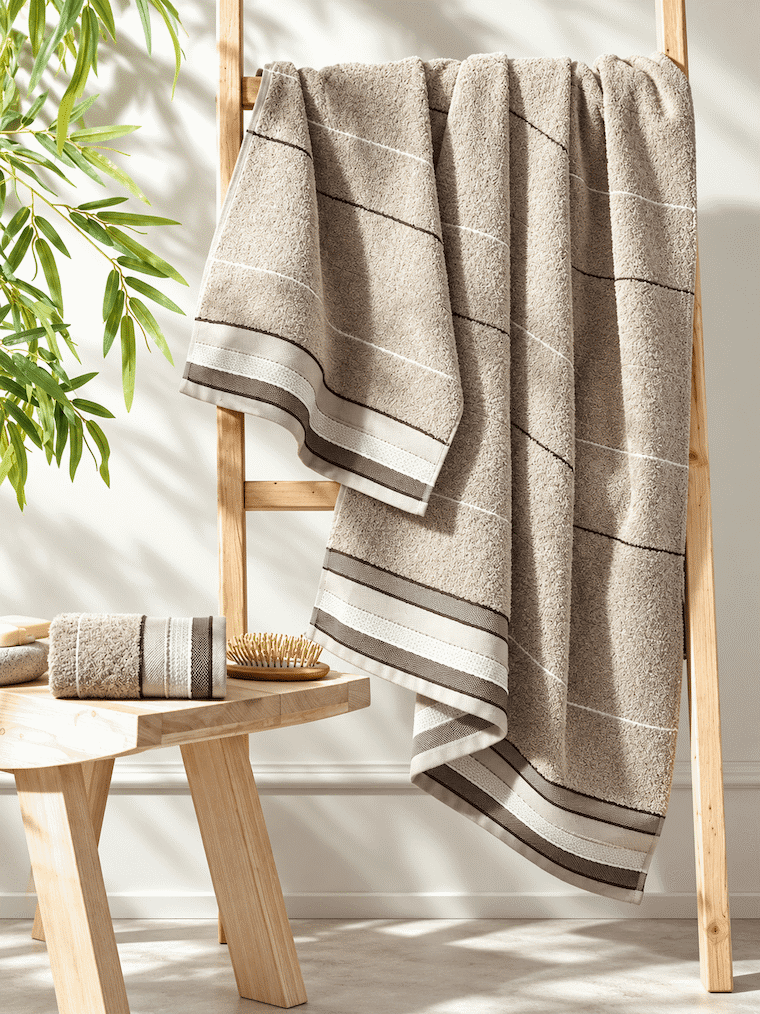 Picasso 3-Piece Towel Set Linear Border