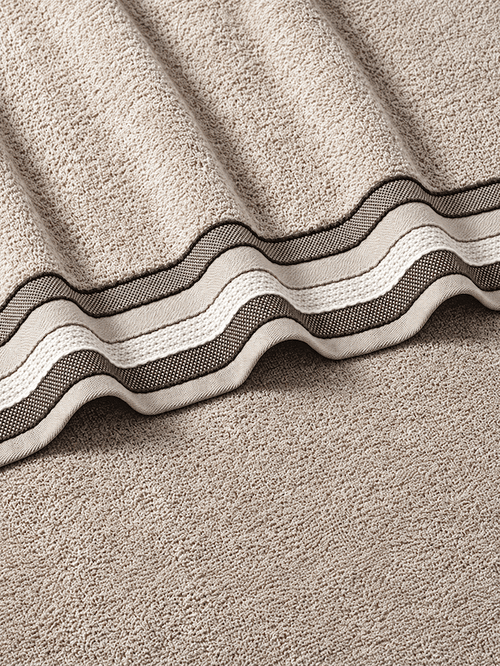 Picasso Bath Towel Linear Border