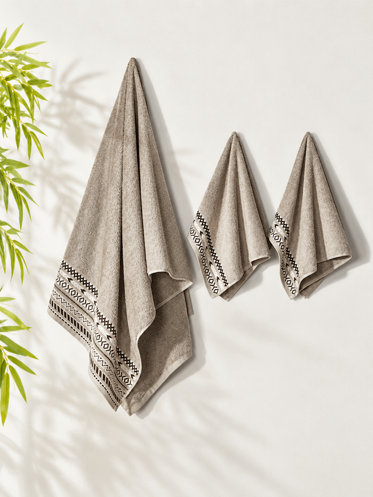 Picasso 3-Piece Towel Set Tribal Border
