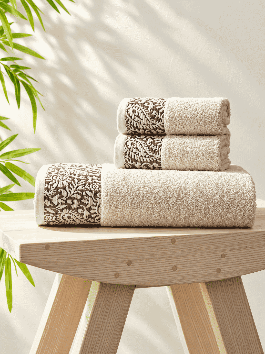 Picasso 3-Piece Towel Set Floral Border