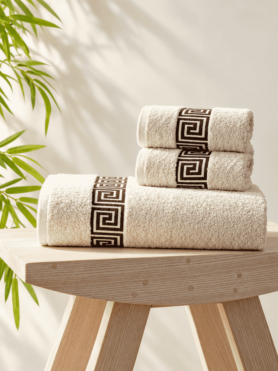 Picasso 3-Piece Towel Set Greek Key Border