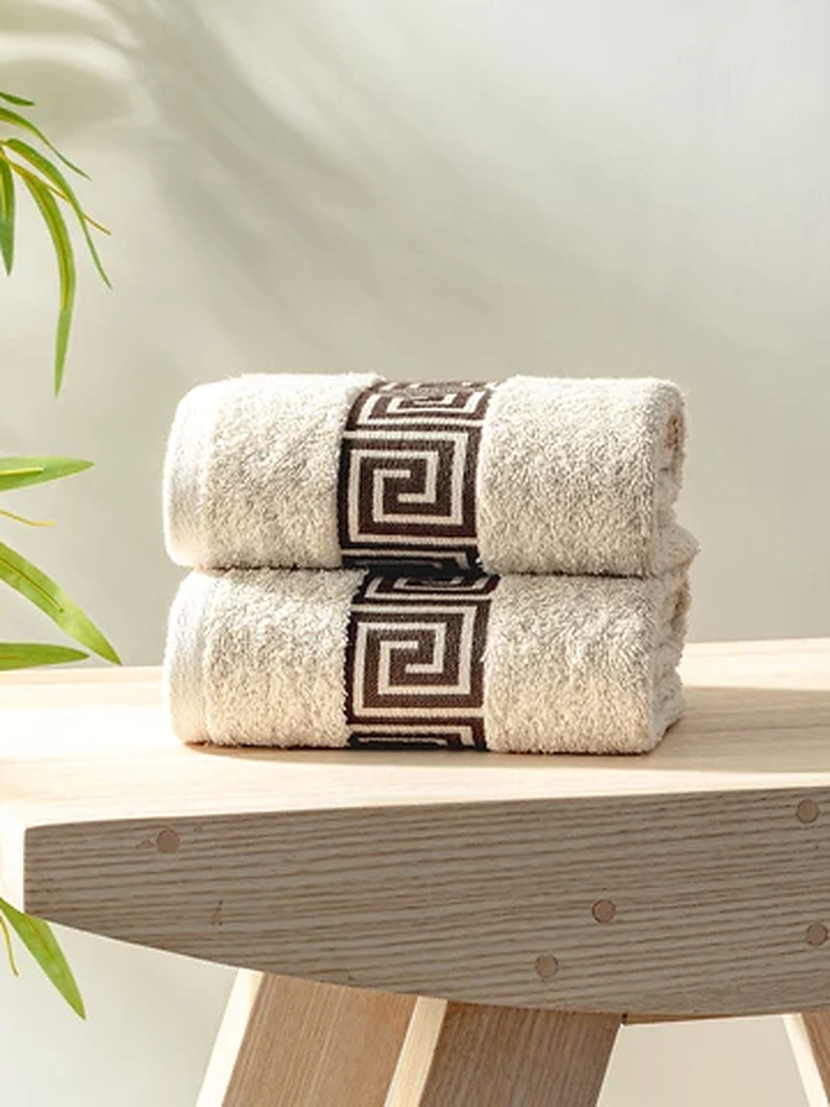 Picasso Hand Towel Greek Key Border