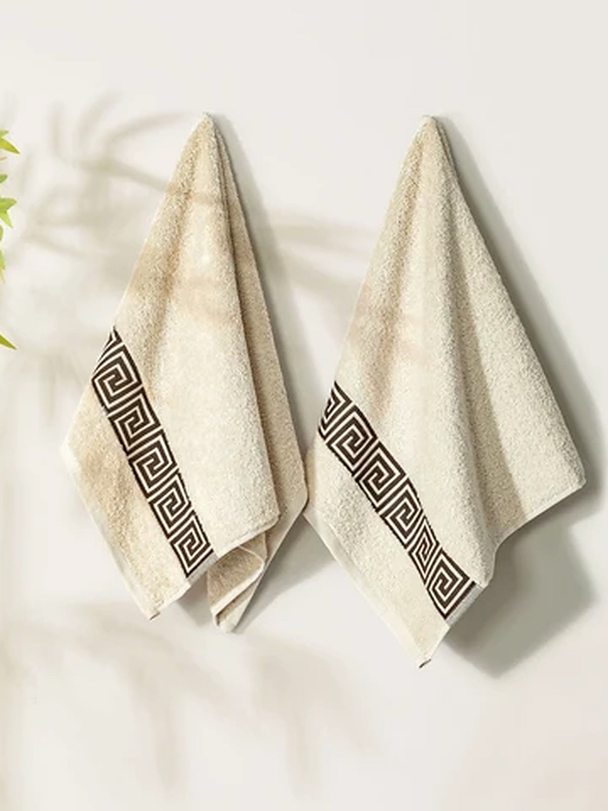 Picasso Hand Towel Greek Key Border