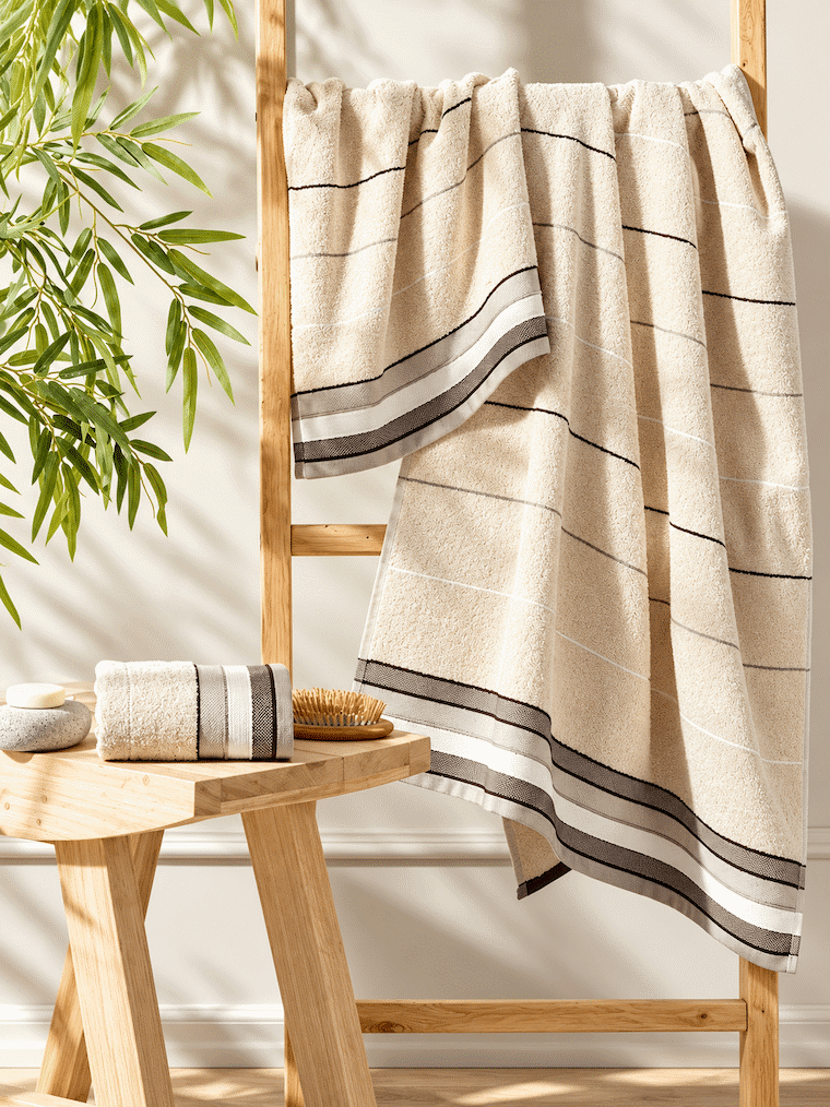 Picasso 3-Piece Towel Set Linear Border