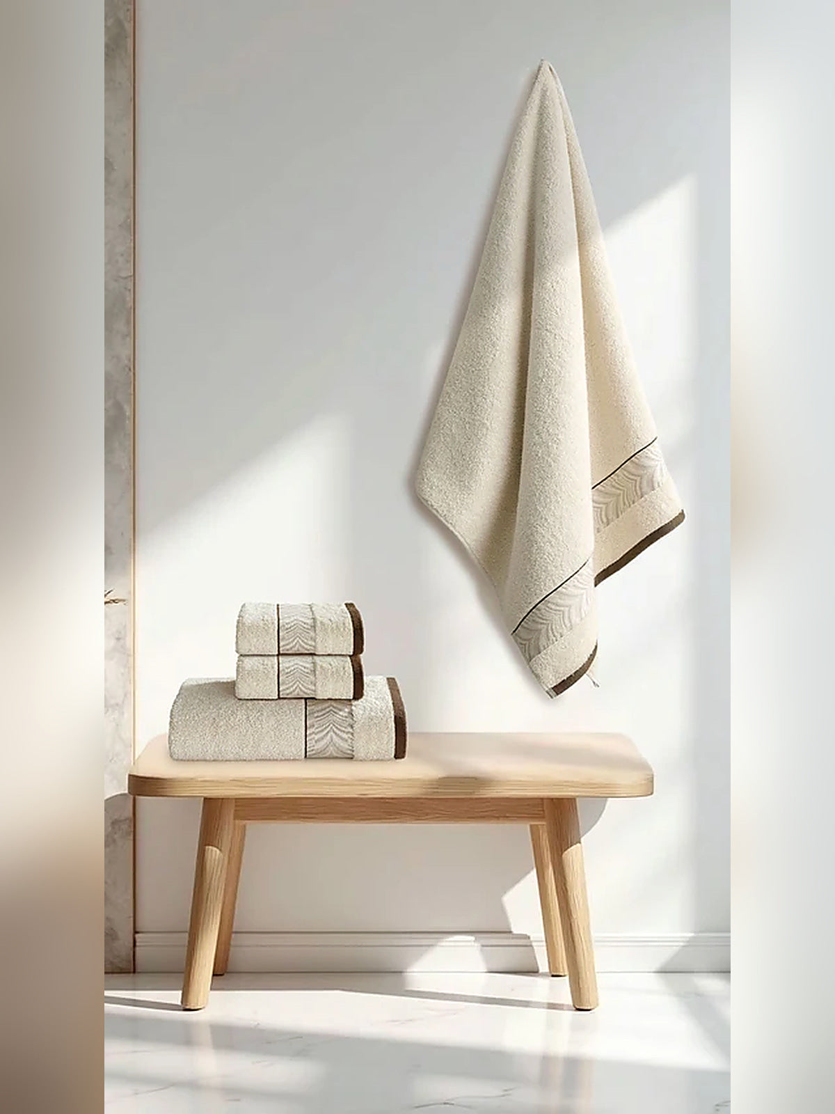 Picasso Bath Towel Herringbone Border