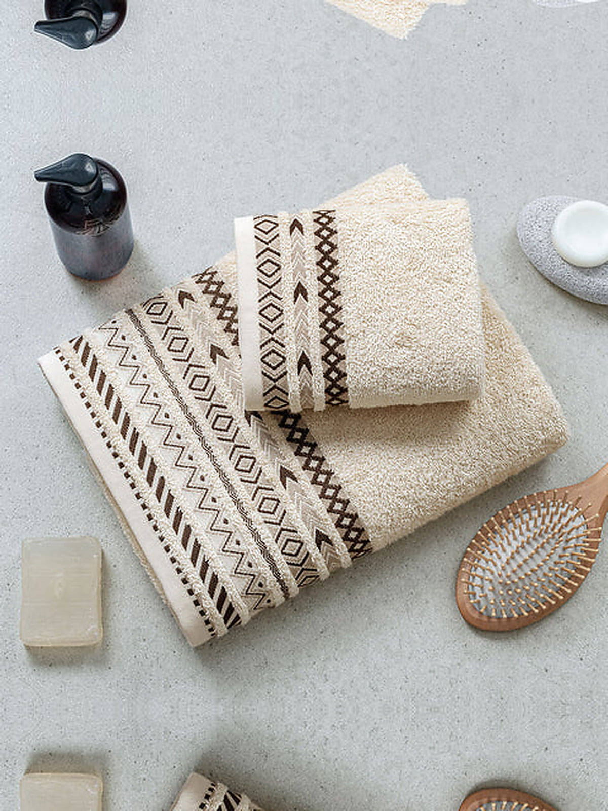Picasso 3-Piece Towel Set Tribal Border