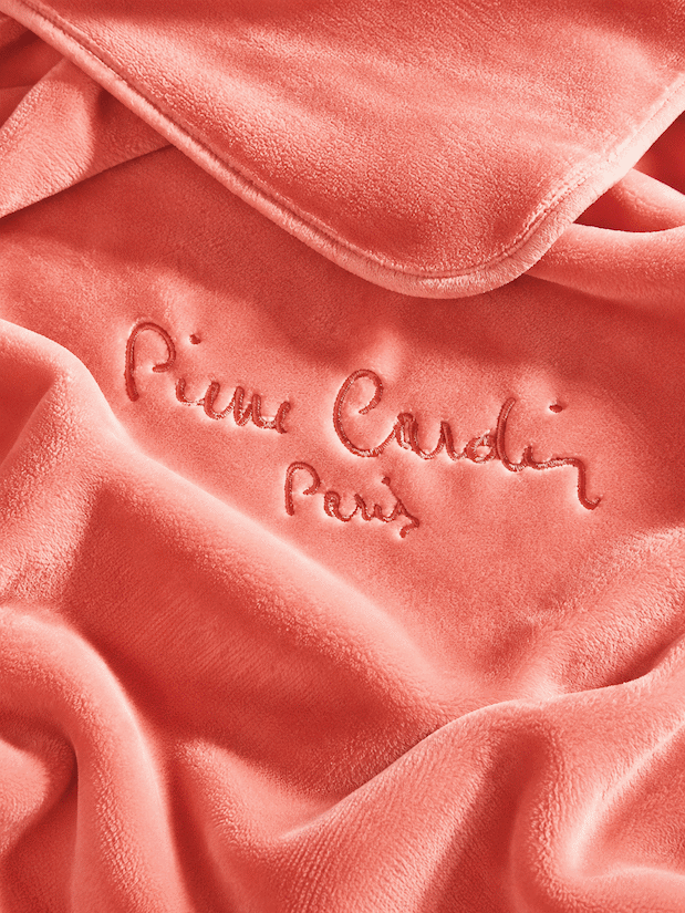 Pierre Cardin Nancy Blankets